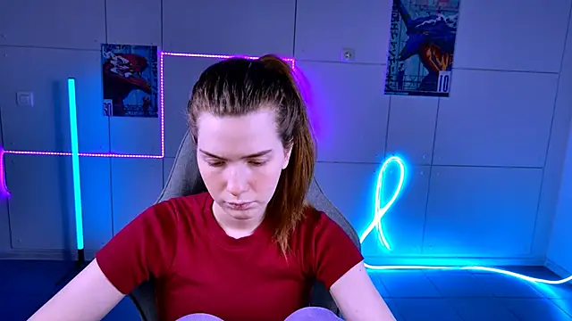 AliceCUNTach online show from 10, 10, 2025