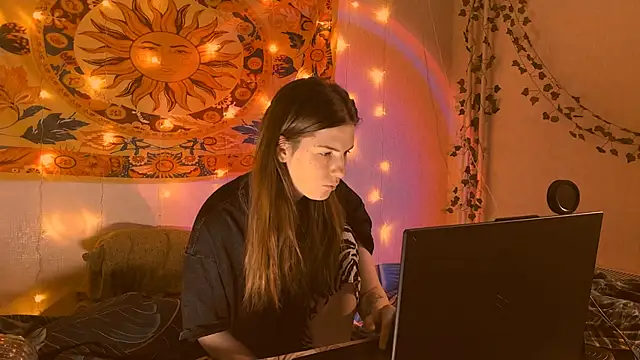 AliceCUNTach online show from 12, 2, 2026