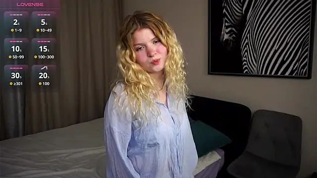 ShontaWasilko online show from 10, 9, 2025