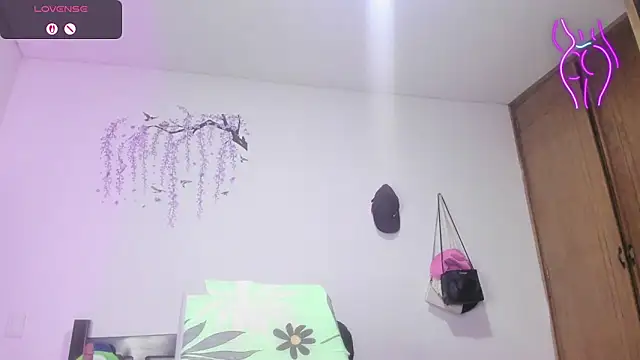 lustlunna online show from 31, 5, 2026