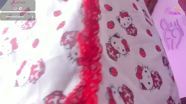 lustlunna online show from 12, 4, 2026