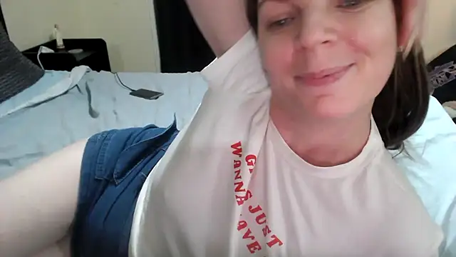 aussiepeaches online show from 14, 1, 2026