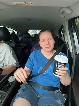 aussiepeaches online show from 22, 12, 2025