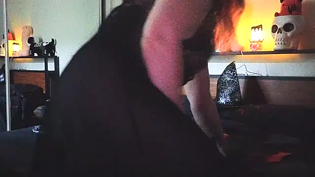 aussiepeaches online show from 30, 10, 2025