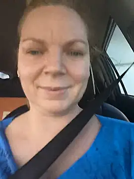 aussiepeaches online show from 31, 5, 2026
