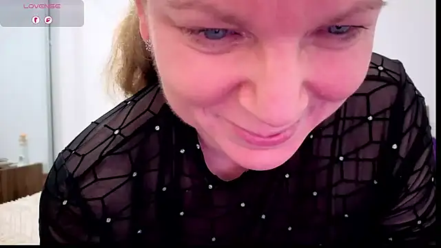 Snapshot of aussiepeaches chatting on 1, 7, 2026 aussiepeaches online show from 1, 7, 2026