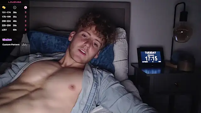 DominantAlex18 online show from 21, 10, 2025