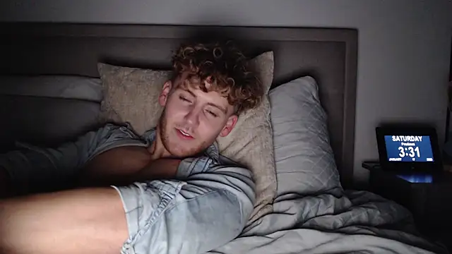 Snapshot of DominantAlex18 chatting on 17, 1, 2026 DominantAlex18 online show from 17, 1, 2026