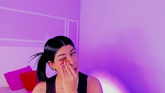 TianaGlow26 online show from 11, 2, 2026