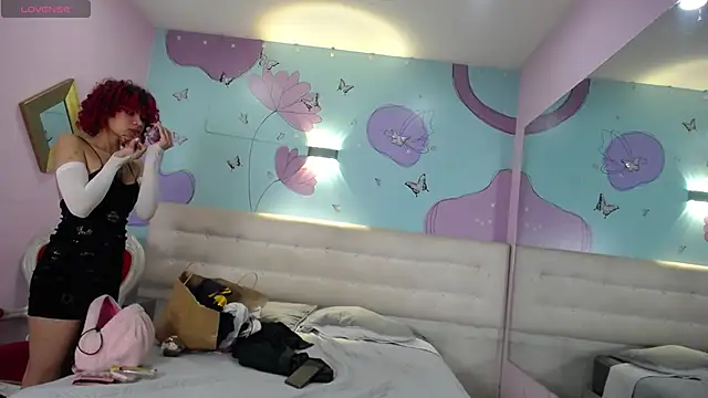 Snapshot of caroliine_fox__ chatting on 21, 9, 2025 caroliine fox online show from 21, 9, 2025