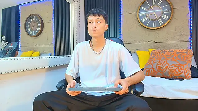 Lean Portman online show from 2, 6, 2026