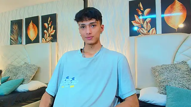 Lean Portman online show from 9, 9, 2025