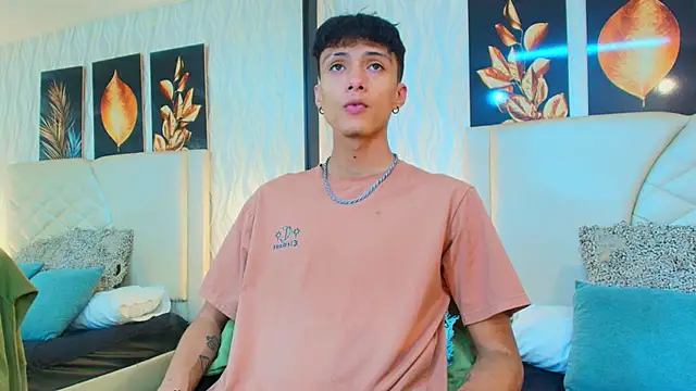 Lean Portman online show from 10, 9, 2025