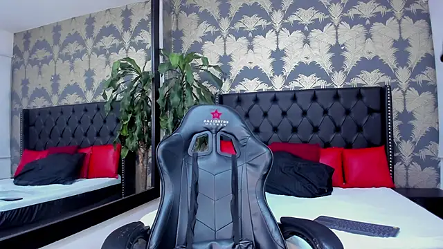 Lean Portman online show from 16, 4, 2026