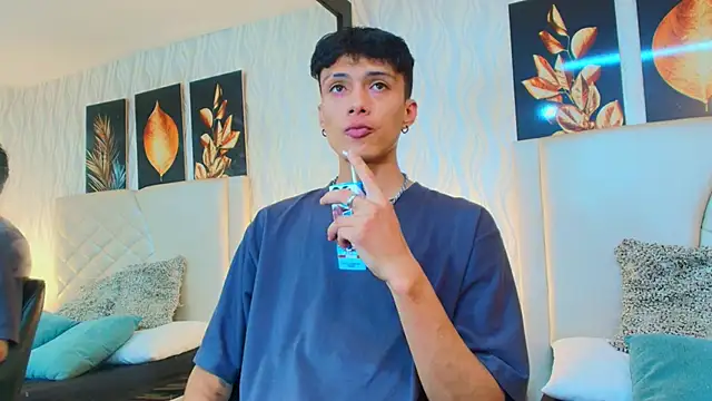 Lean Portman online show from 12, 9, 2025