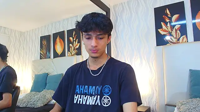 Lean Portman online show from 1, 11, 2025