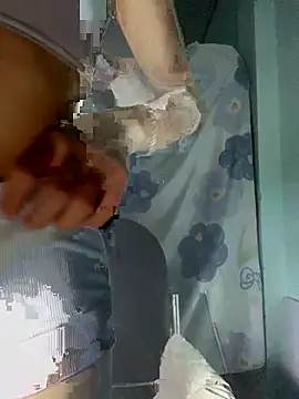 Snapshot of Fin-xinh18 chatting on 15, 10, 2025 Fin-xinh18 online show from 15, 10, 2025