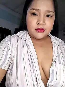 Angelly ricura online show from 6, 11, 2025