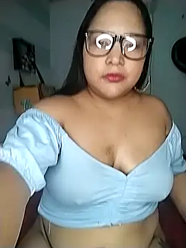 Angelly ricura online show from 25, 9, 2025