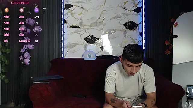 Snapshot of SpicyBoys_X chatting on 7, 1, 2026 SpicyBoys X online show from 7, 1, 2026