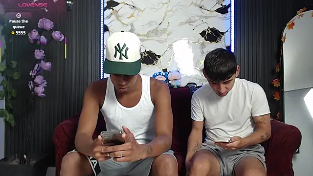 Snapshot of SpicyBoys_X chatting on 23, 2, 2026 SpicyBoys X online show from 23, 2, 2026