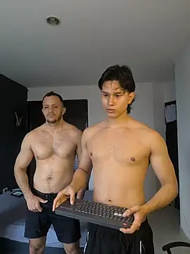 TeddyBear 07 online show from 3, 3, 2026