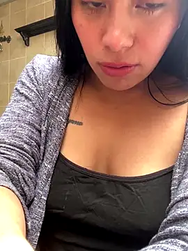 Adele Pinkk online show from 27, 9, 2025