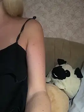 Nikihot   online show from 15, 9, 2025