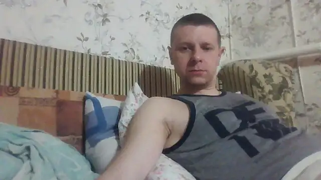 Snapshot of nedstark12 chatting on 10, 5, 2026 nedstark12 online show from 10, 5, 2026