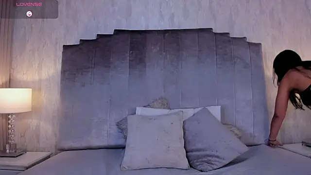 Snapshot of salma_lutz chatting on 17, 7, 2026 salma lutz online show from 17, 7, 2026