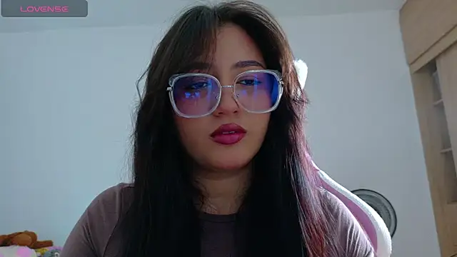 Angeldusttt online show from 2, 12, 2025