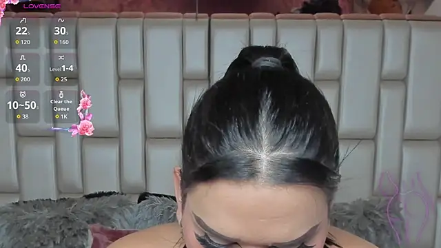 Ava Cristi online show from 4, 4, 2026