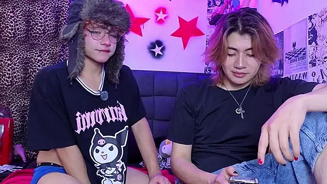 Vamps Lovers online show from 2, 12, 2025