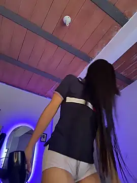 Snapshot of Ashley_and_Zoe chatting on 29, 11, 2025 Ashley and Zoe online show from 29, 11, 2025