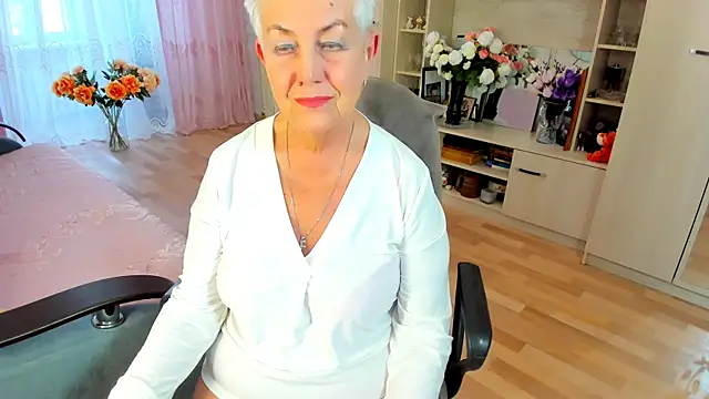 HotandMature online show from 31, 3, 2026