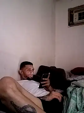 Snapshot of Labarbie77 chatting on 24, 9, 2025 Labarbie77 online show from 24, 9, 2025