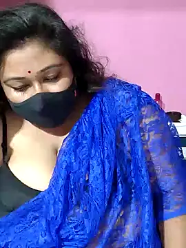 Snapshot of hotbhabhi011 chatting on 26, 6, 2026 hotbhabhi011 online show from 26, 6, 2026