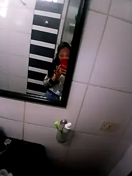 Venuxx online show from 14, 12, 2025