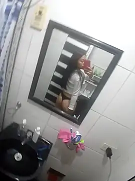 Venuxx online show from 23, 11, 2025