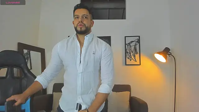 Snapshot of Justin_kingX7 chatting on 15, 10, 2025 Justin kingX7 online show from 15, 10, 2025