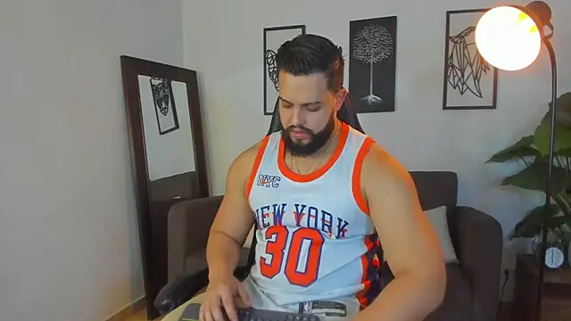 Justin kingX7 online show from 2, 4, 2026