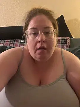 sexymommy1988 online show from 18, 9, 2025