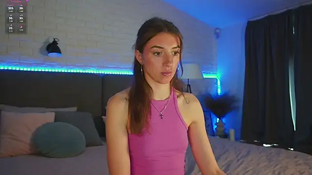 SweetVikki online show from 18, 6, 2026