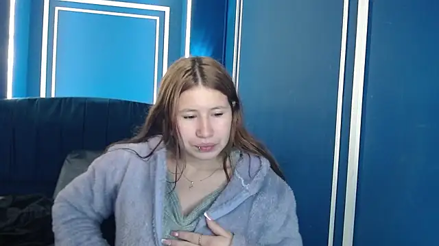 Olivia11  online show from 25, 9, 2025