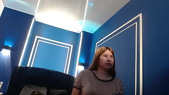 Olivia11  online show from 1, 10, 2025