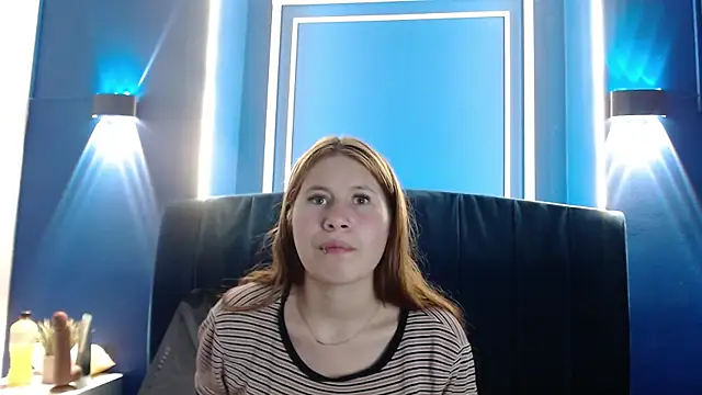 Olivia11  online show from 16, 9, 2025