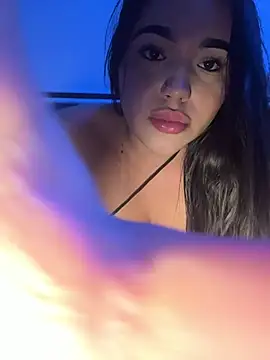 Snapshot of SofiaWildee chatting on 19, 2, 2026 SofiaWildee online show from 19, 2, 2026