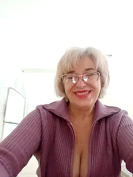 52MiaLove02 online show from 18, 12, 2025