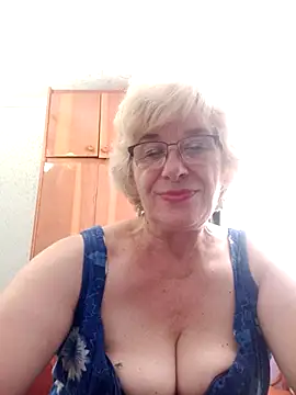 52MiaLove02 online show from 8, 7, 2026