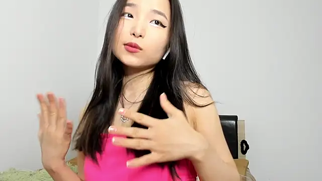 Soyun Mia online show from 3, 2, 2026